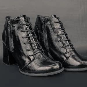 DENVER ANKLE BOOTS