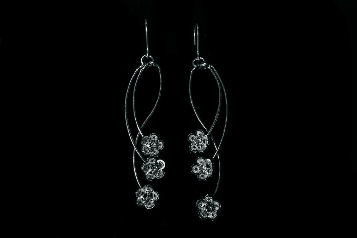 Earrings 09